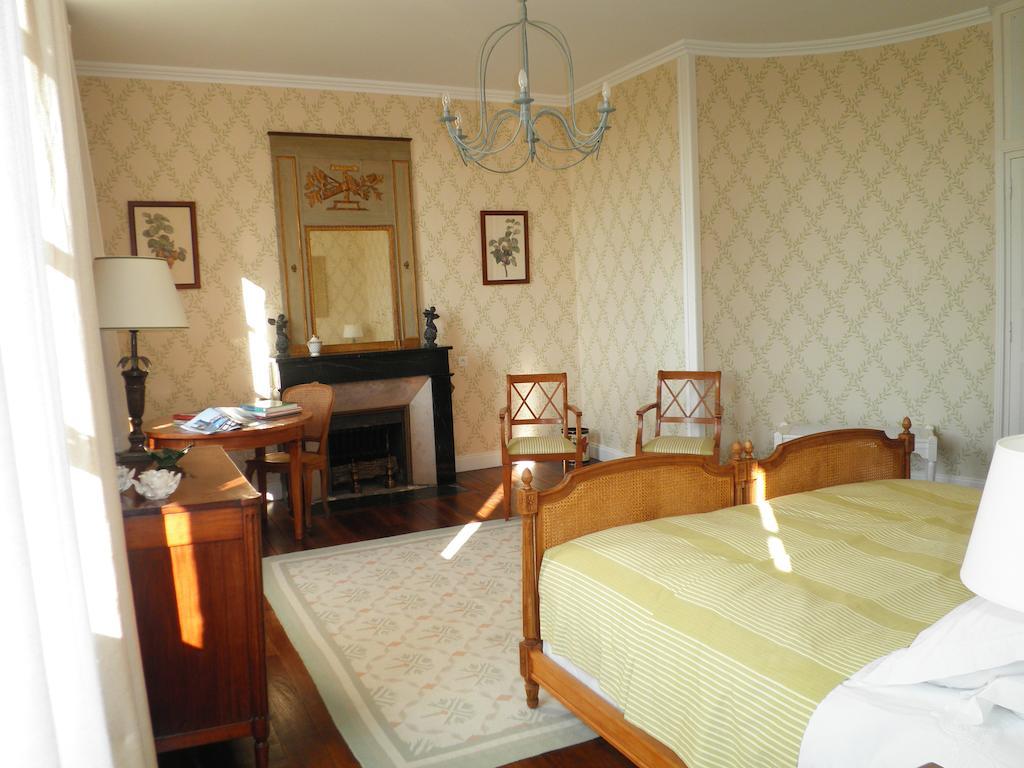 Bed and Breakfast Chateau De La Marronniere Aizenay Номер фото